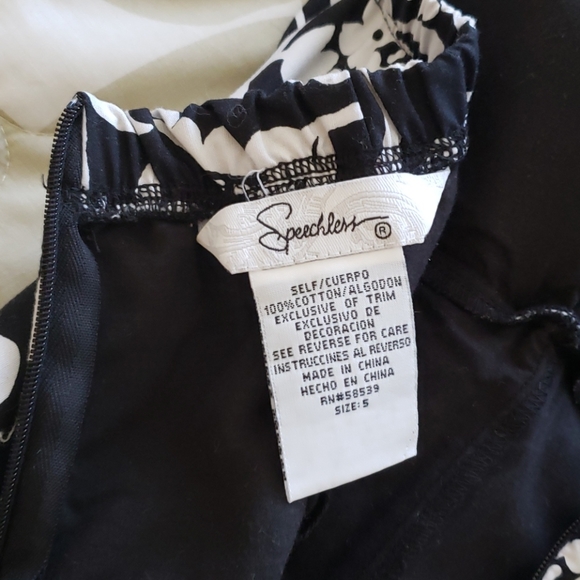 Dress - Picture 4 of 5